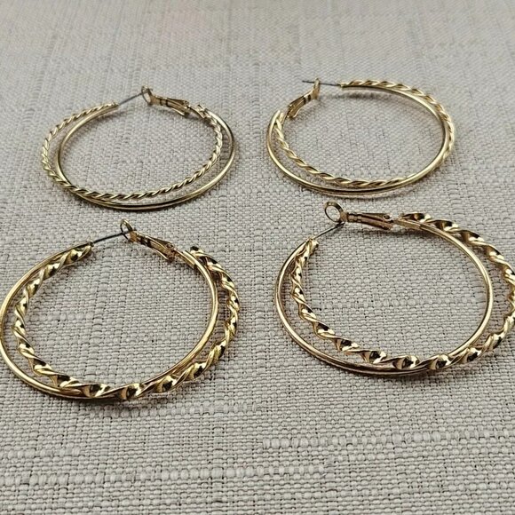 Decree Women Earrings Gold Tone Set of 2 Round Hoop Earrings Ear Jewelry New - Picture 1 of 12